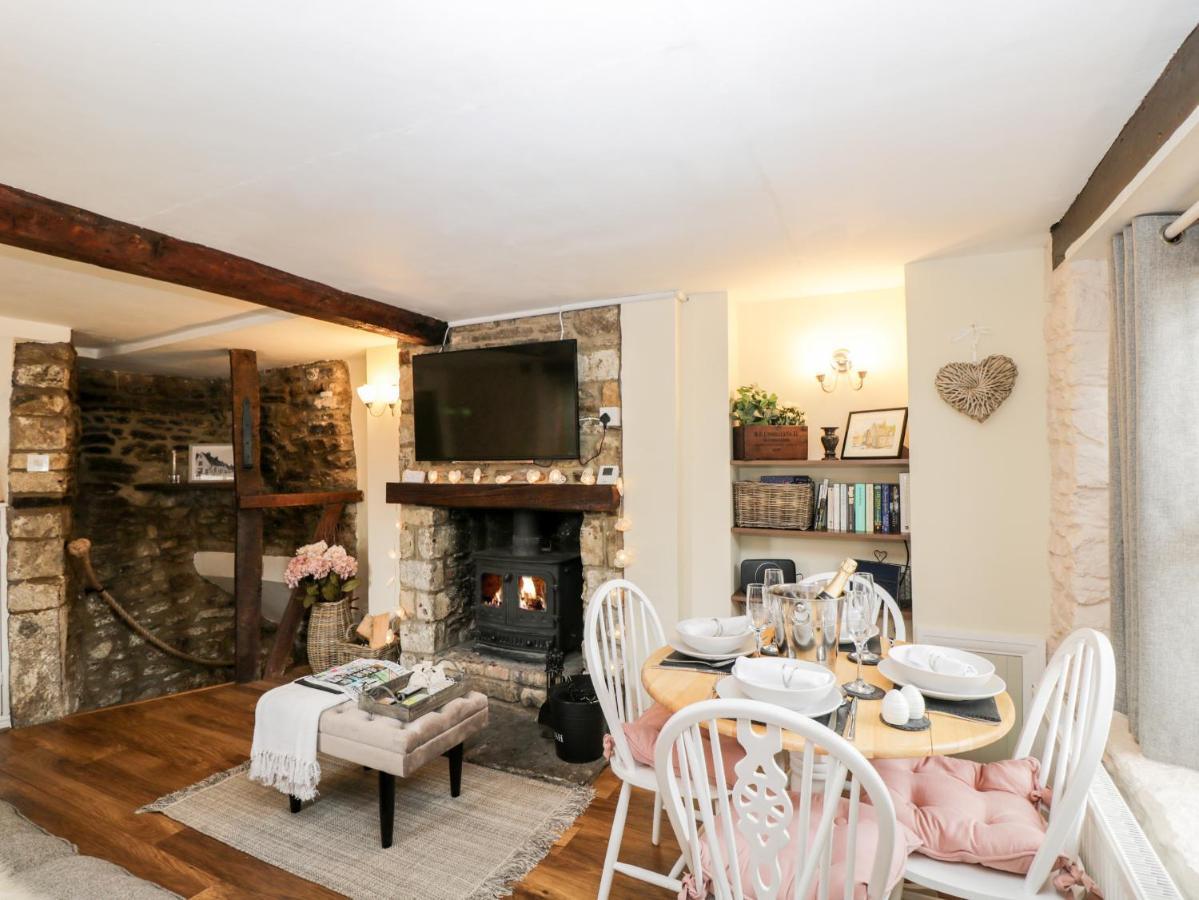 Corner Cottage Malmesbury Bagian luar foto