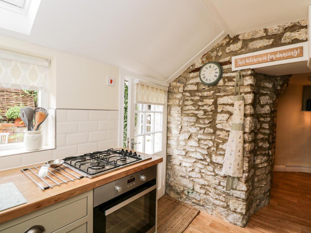 Corner Cottage Malmesbury Bagian luar foto