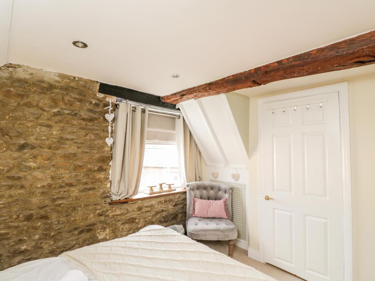 Corner Cottage Malmesbury Bagian luar foto